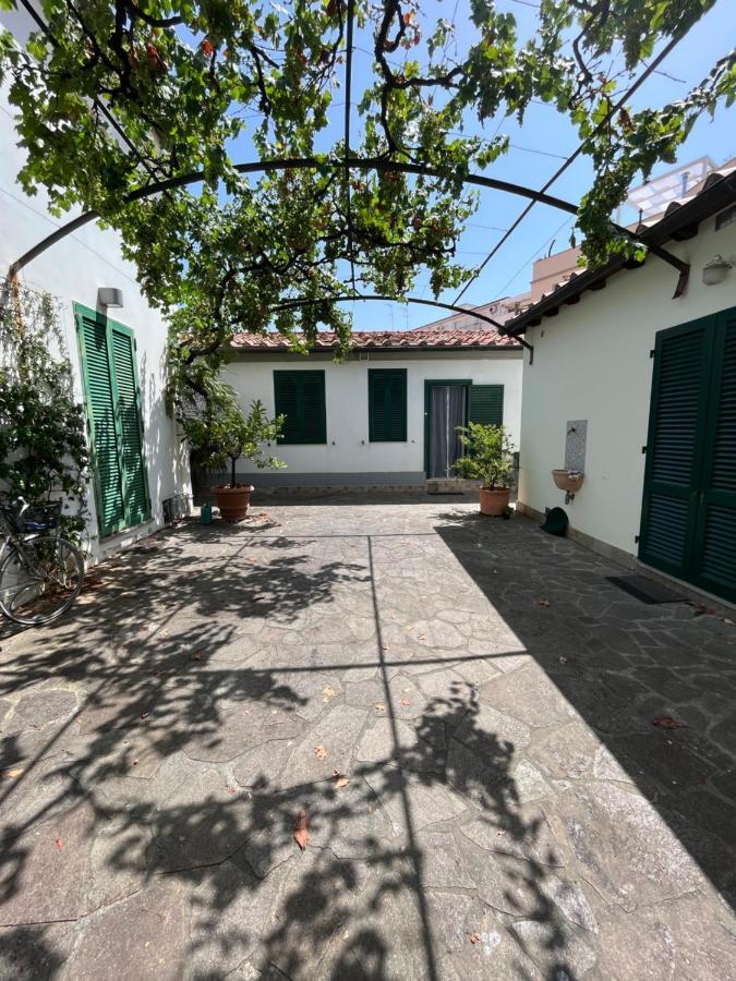 Eremomarino Apartment Livorno Exterior foto